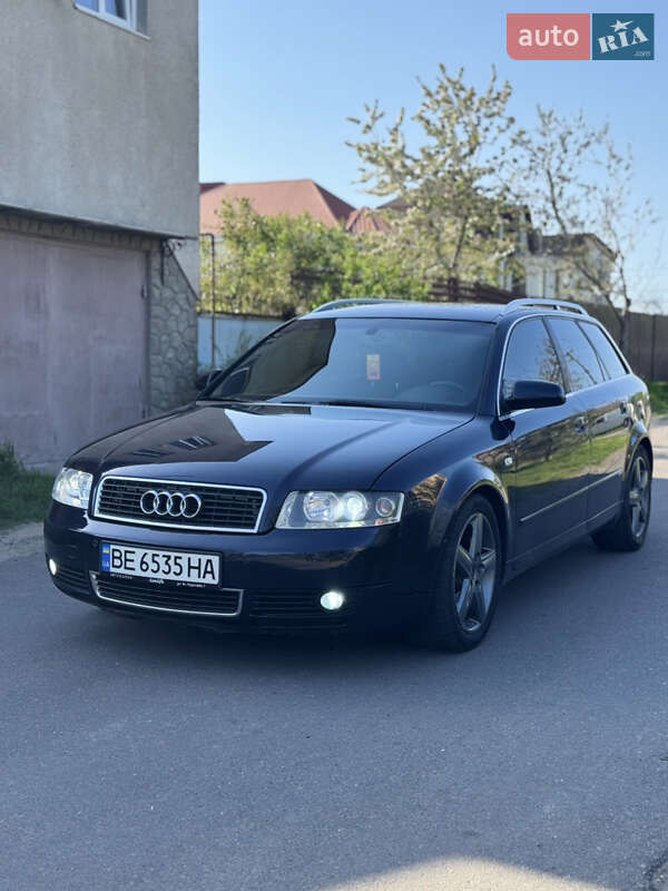 Audi A4 (2003)
