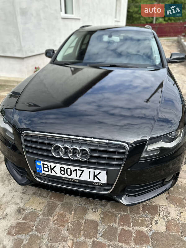 Audi A4 (2011)