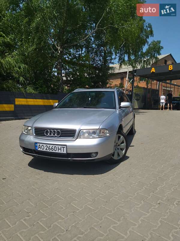 Audi A4 (1999)