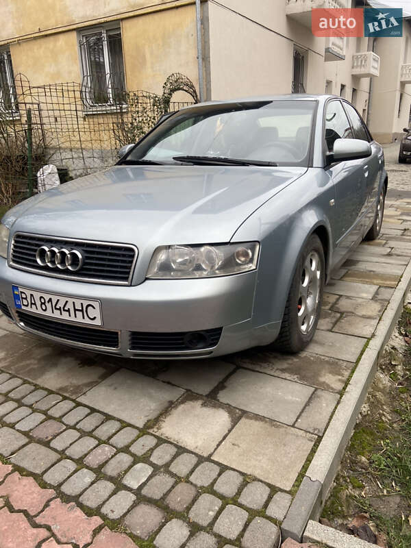 Audi A4 (2001)