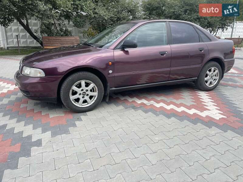Audi A4 (1996)