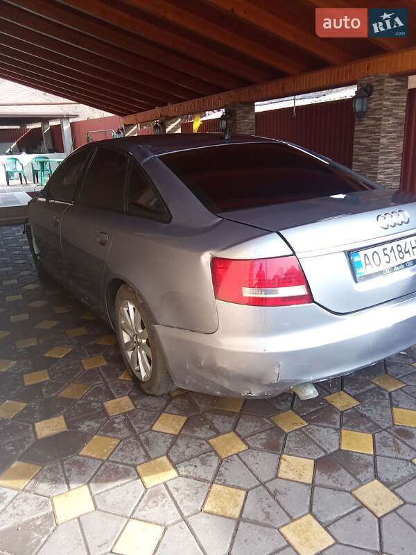 Audi A6 (2004)