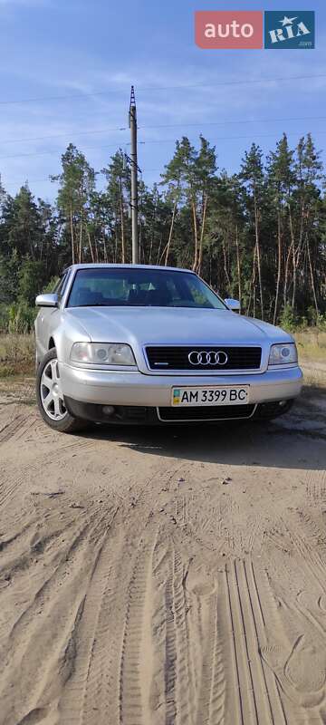 Audi A8 (1999)