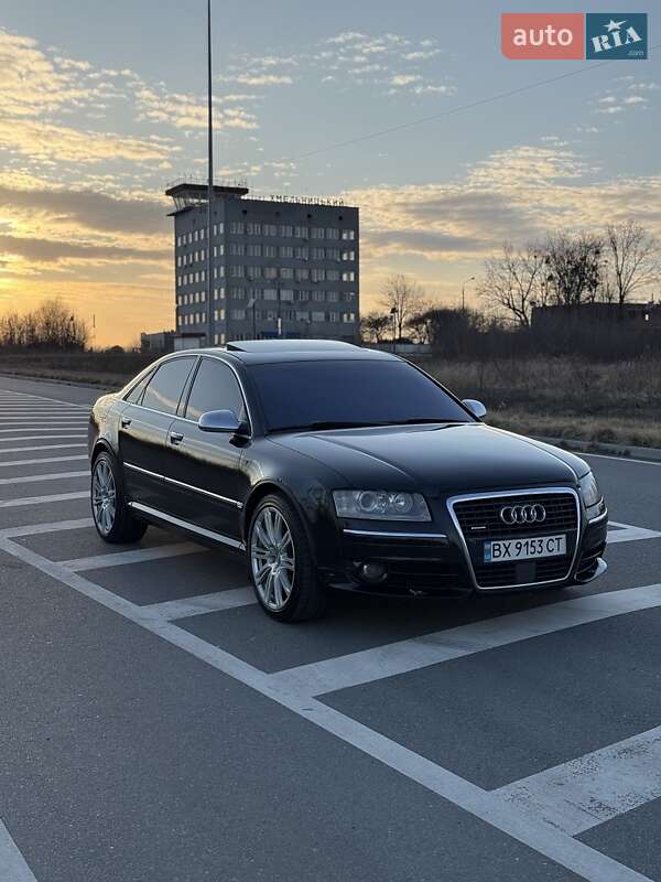 Audi A8 (2003)