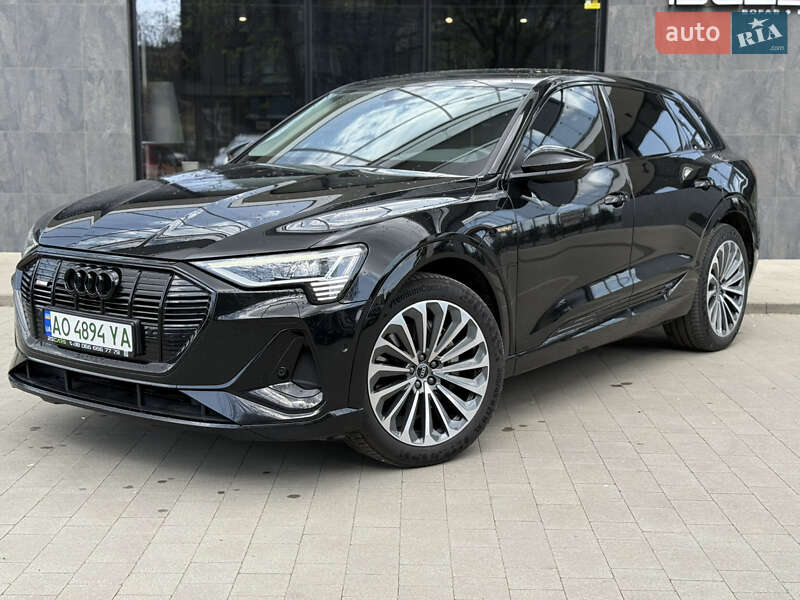 Audi E-tron (2021)