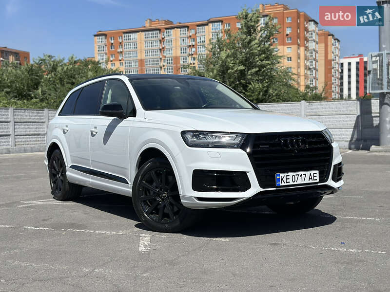 Audi Q7 (2016)