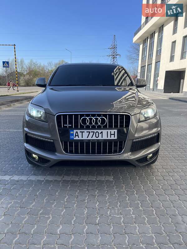 Audi Q7 (2012)