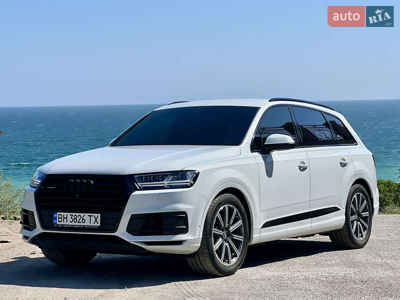 Audi Q7 (2016)