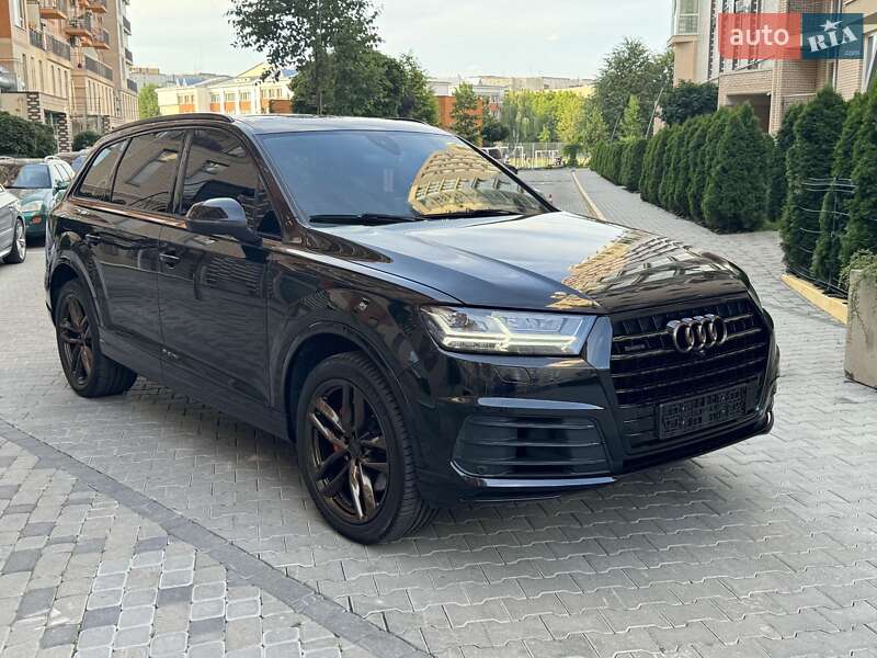 Audi Q7 (2016)