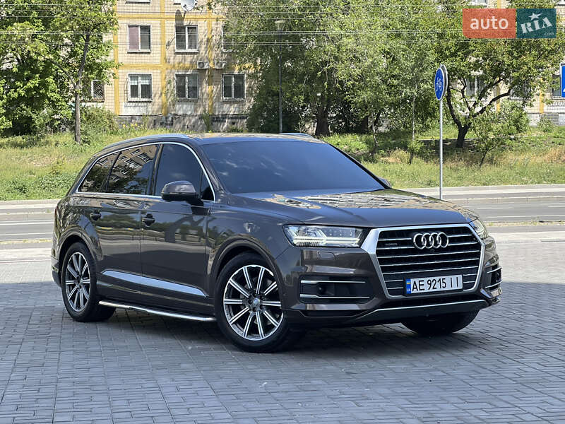 Audi Q7 (2018)