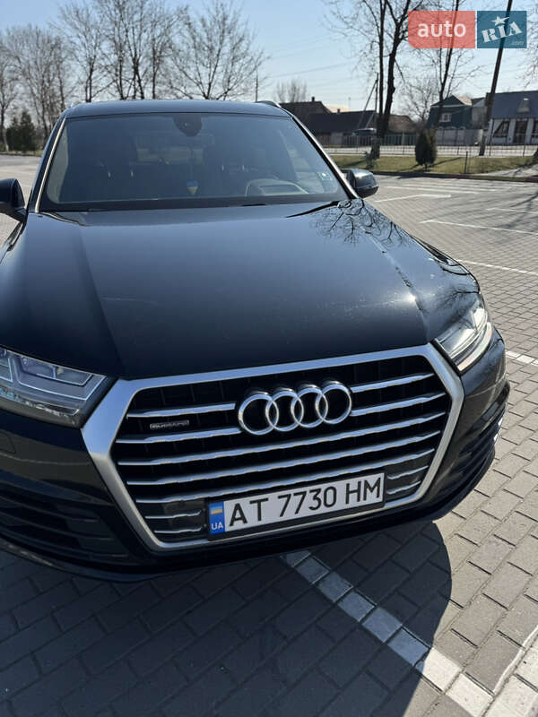 Audi Q7 (2017)