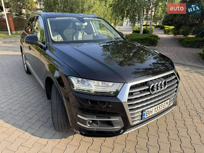 Audi Q7 (2016)