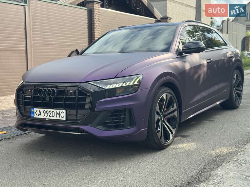 Audi Q8 (2021)