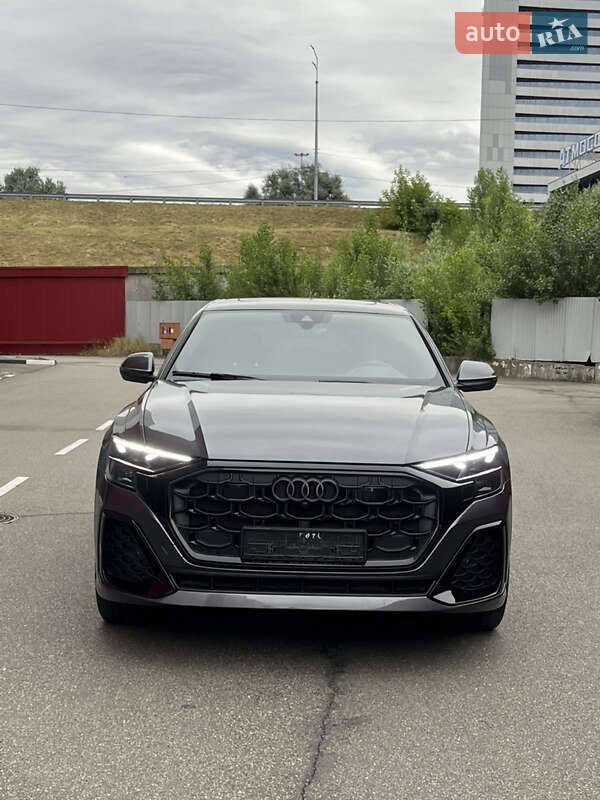 Audi Q8 (2024)