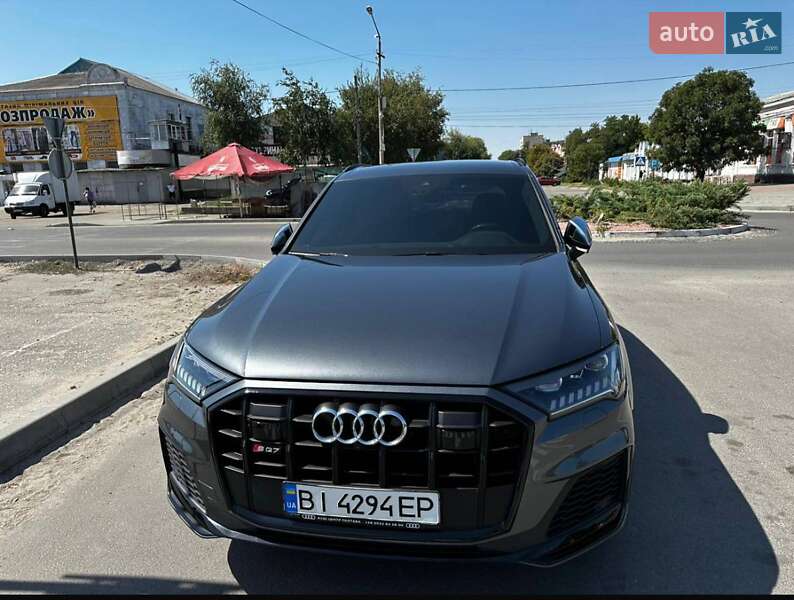 Audi Sq7 (2020)