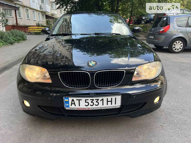 Bmw 120i (2005)