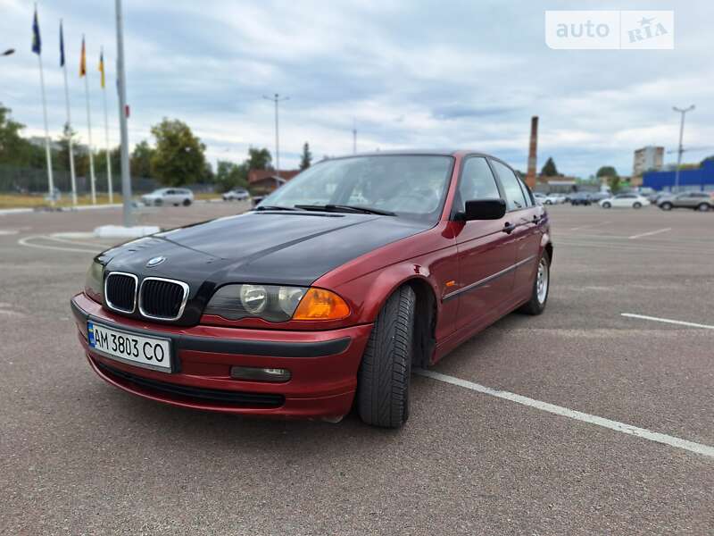 Bmw 318 (1998)