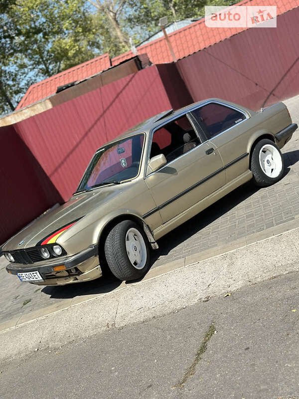 Bmw 318i (1984)