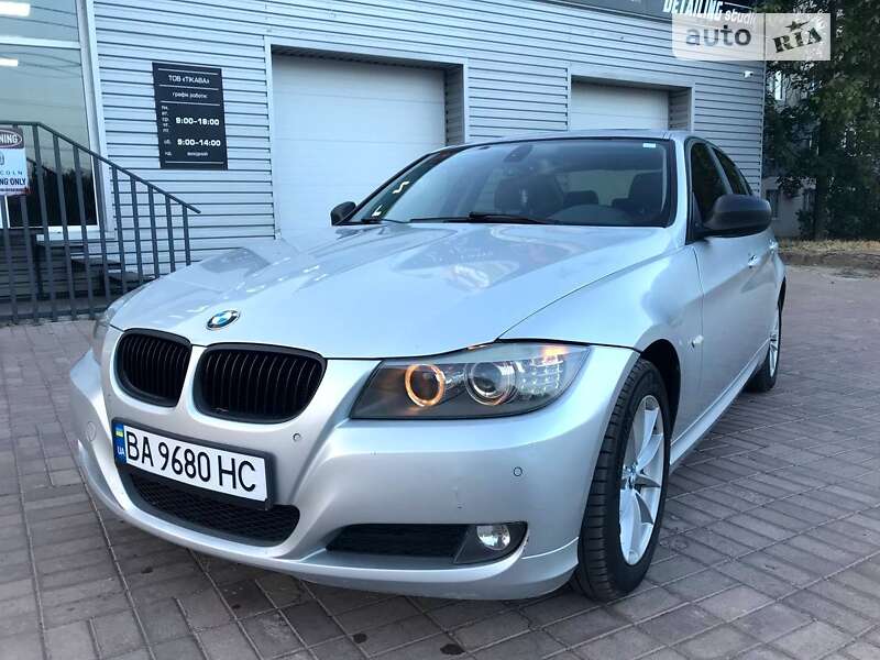 Bmw 320 (2011)