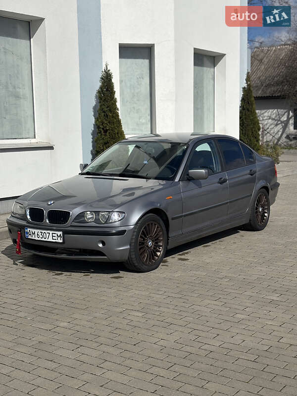 Bmw 3 series (2004)