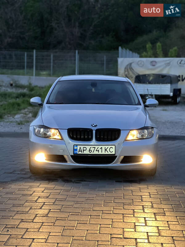 Bmw 3 series (2005)