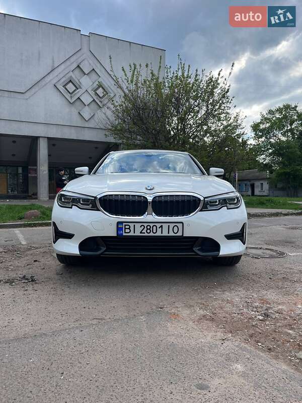 Bmw 3 series (2019)