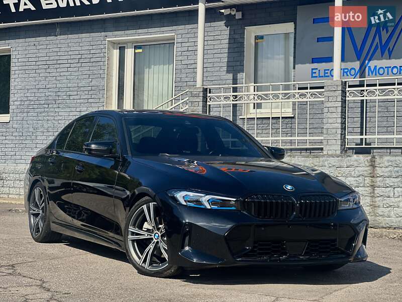 Bmw 3 series (2019)