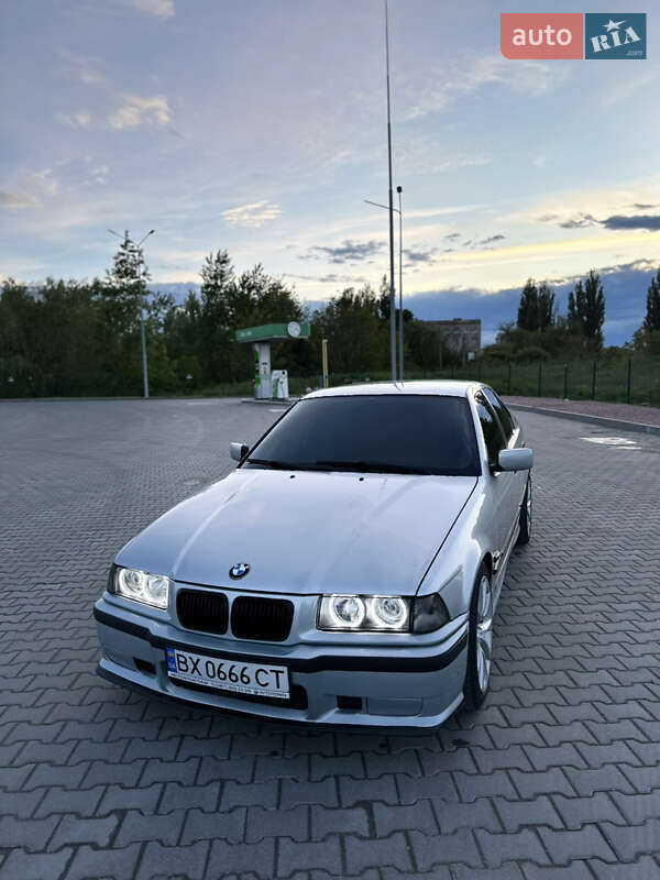Bmw 3 series (1995)