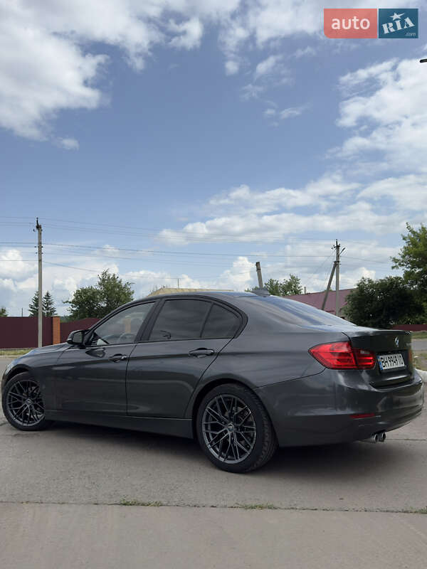Bmw 3 series (2012)