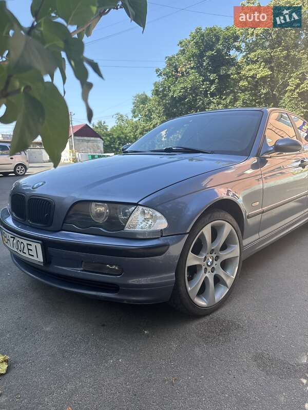 Bmw 3 series (1999)