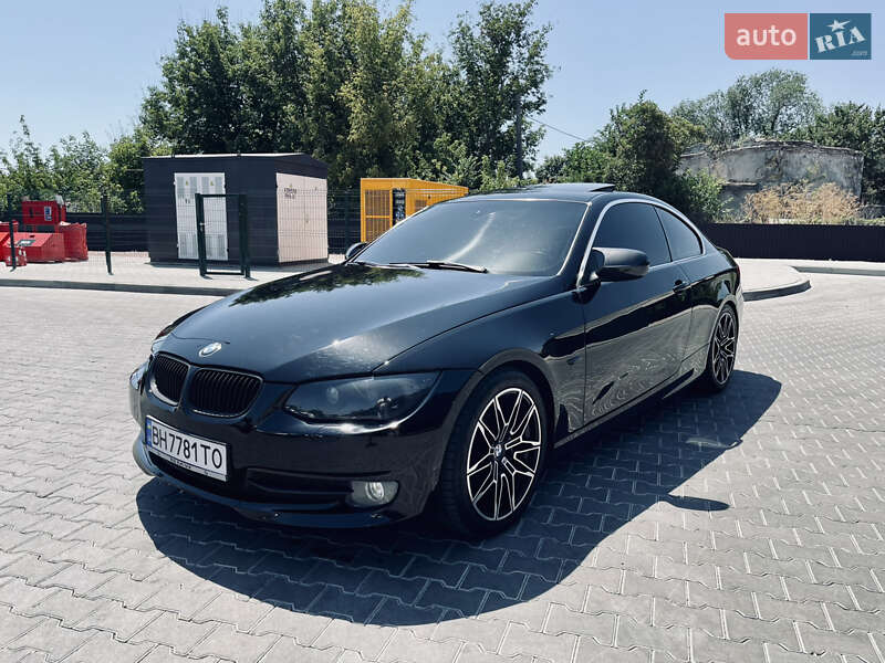 Bmw 3 series (2010)