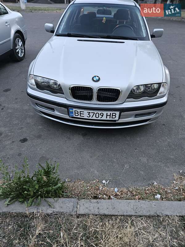 Bmw 3 series (2000)