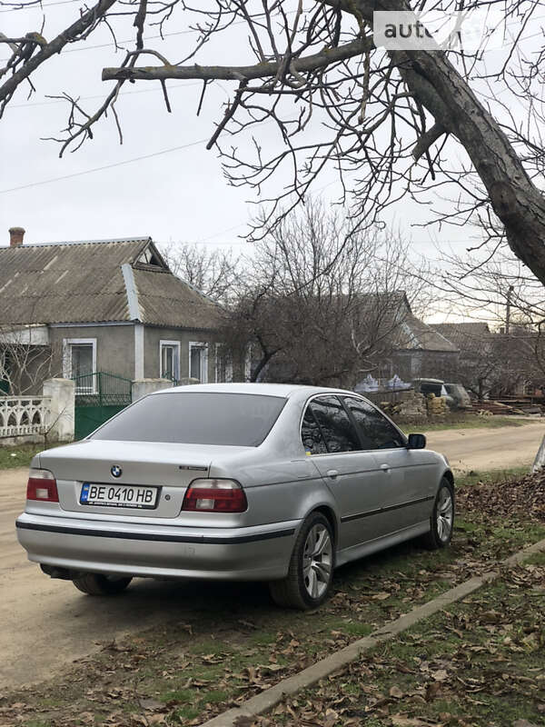 Bmw 520i (2000)