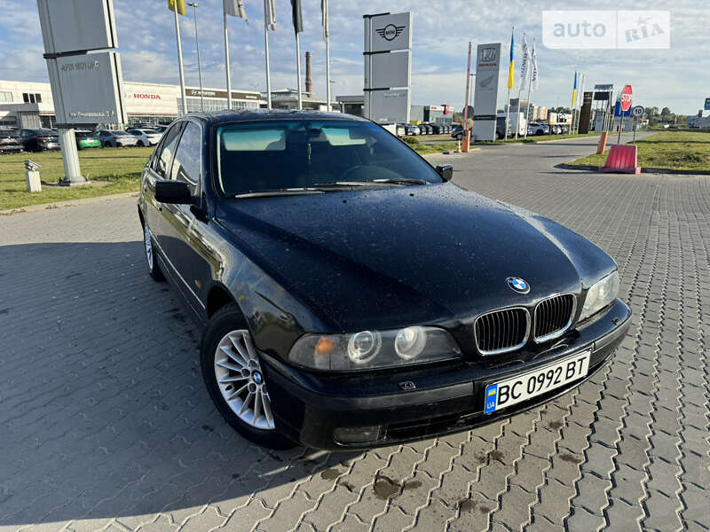 Bmw 528 (1998)