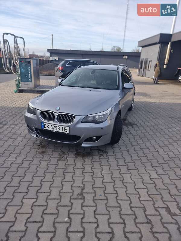 Bmw 525 (2004)