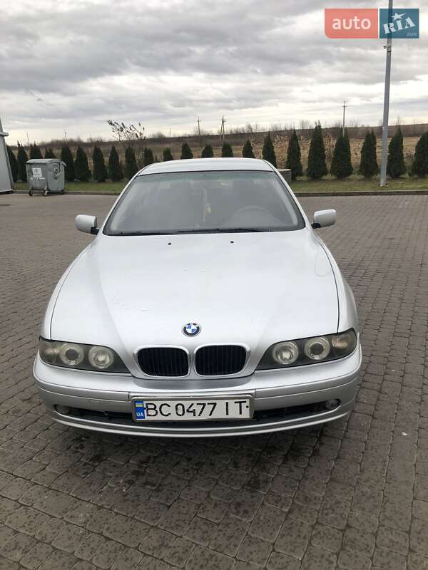 Bmw 5 series (2002)