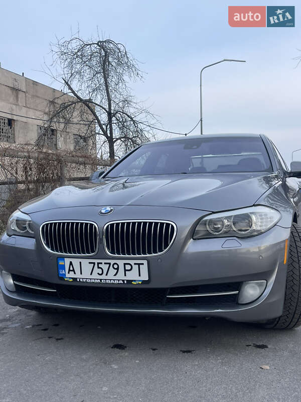 Bmw 5 series (2011)