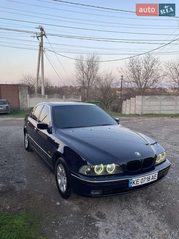 Bmw 5 series (1997)