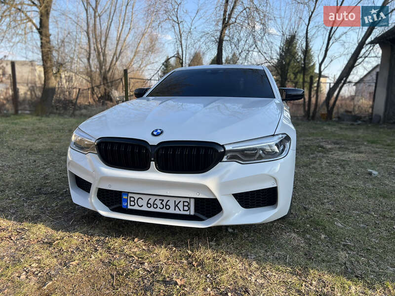 Bmw 5 series (2018)
