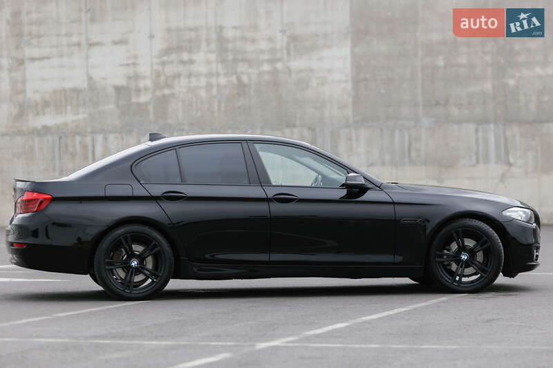 Bmw 5 series (2016)
