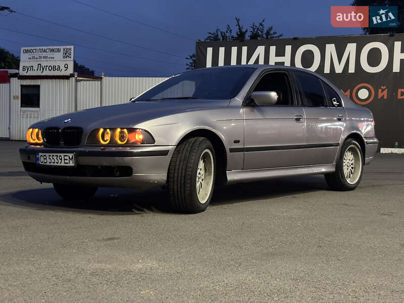 Bmw 5 series (1999)