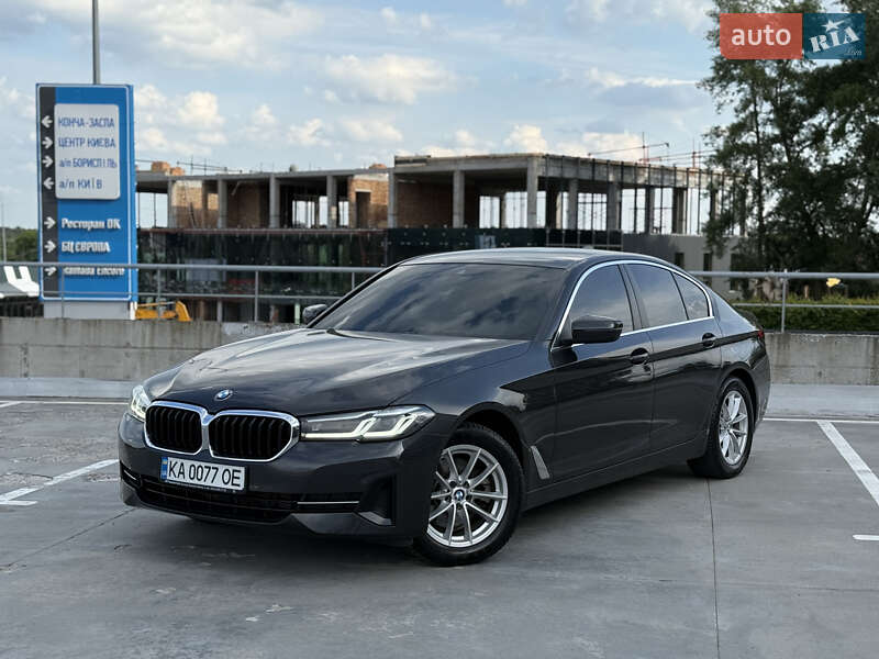 Bmw 5 series (2022)