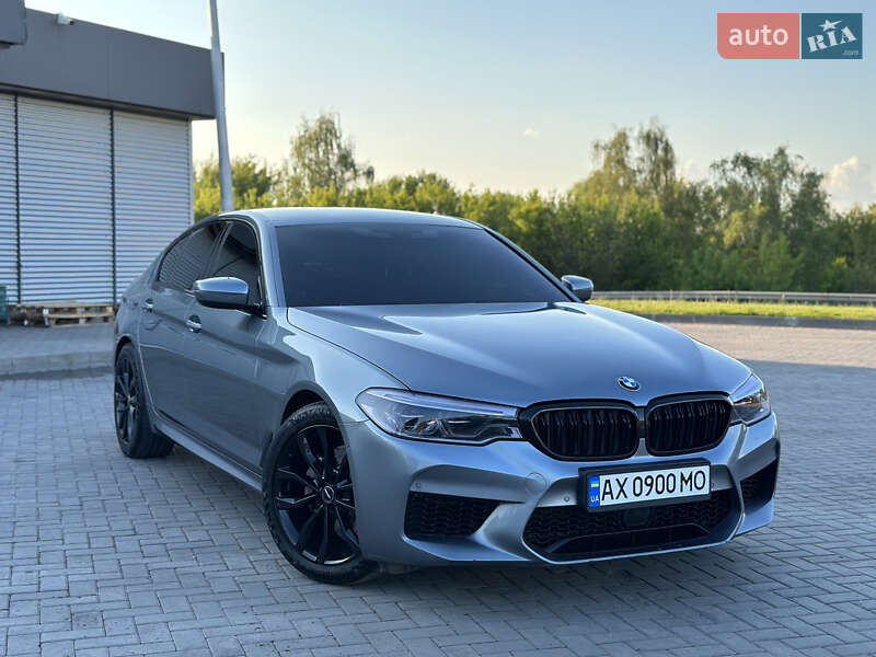Bmw 5 series (2017)