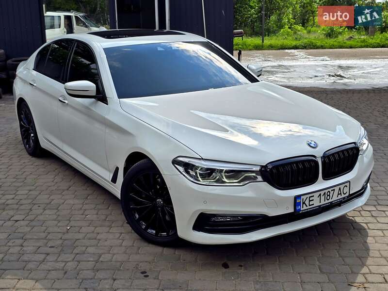 Bmw 5 series (2018)