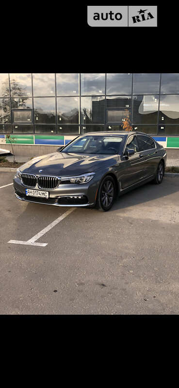 Bmw 7 series (2017)