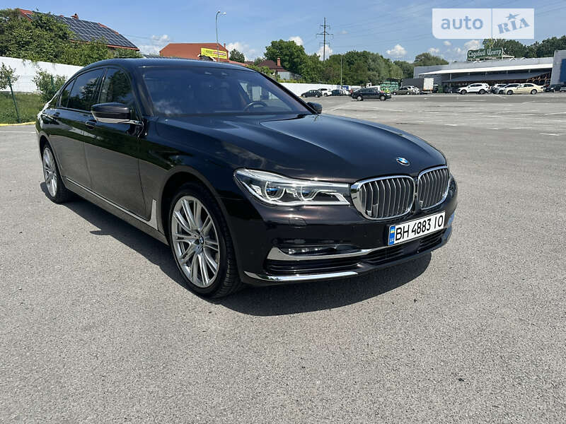 Bmw 7 series (2016)