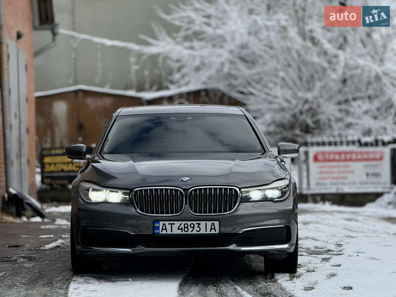 Bmw 740i (2019)