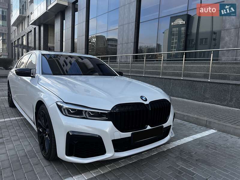 Bmw 7 series (2017)