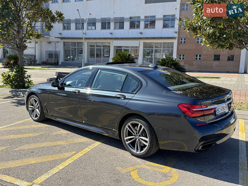 Bmw 7 series (2016)