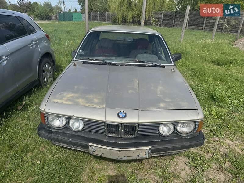 Bmw 7 series (1983)